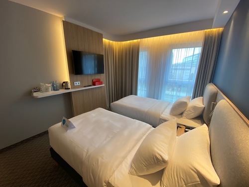 Holiday Inn Ekspres Warszawa Mokotów, Postępu 15F Warszawa